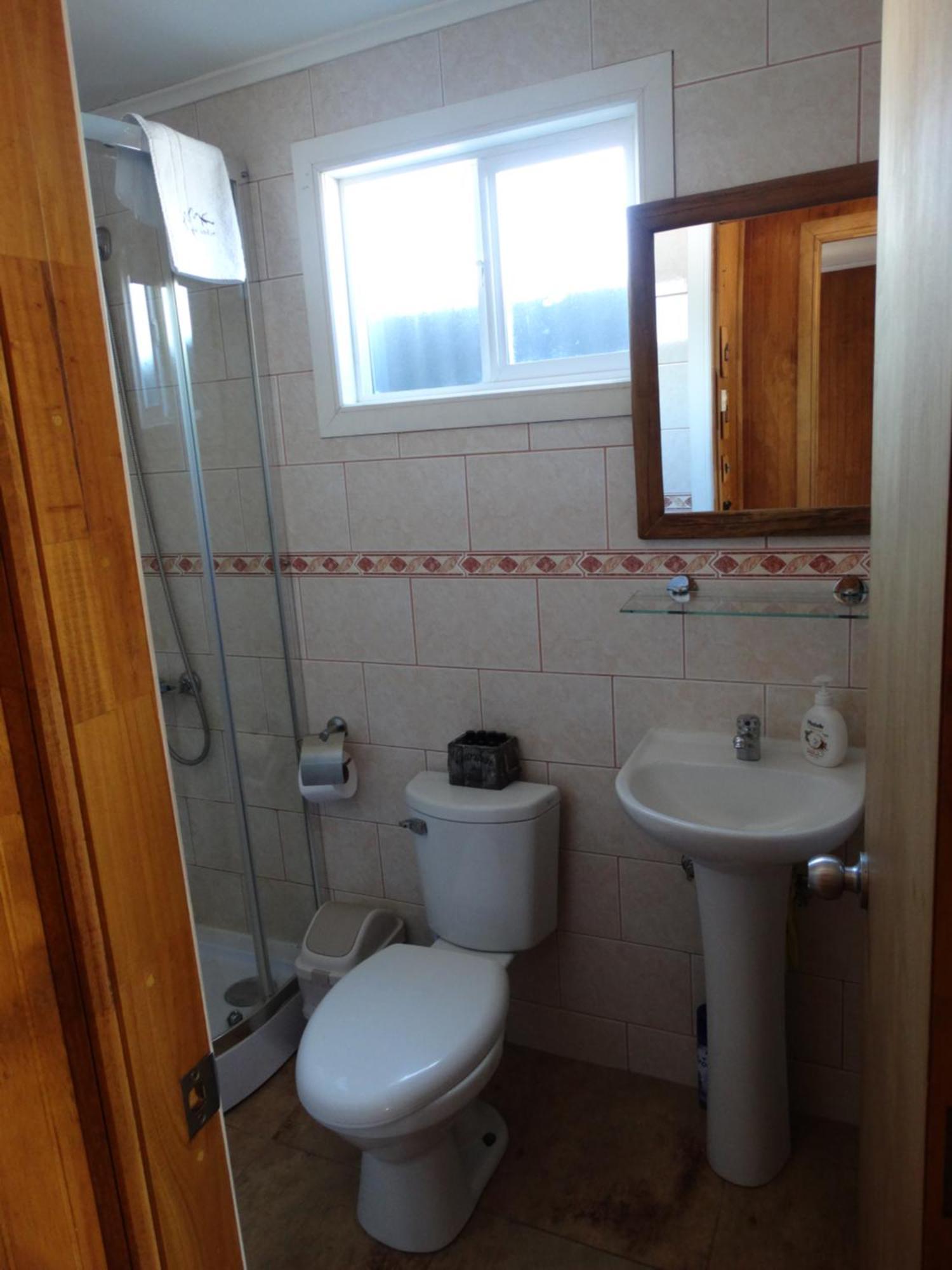Hostal Lago Condor Puerto Natales Bagian luar foto